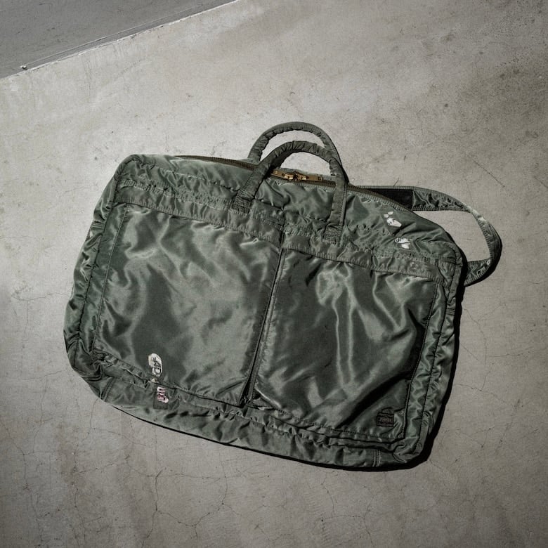 メイド・イン・ジャパンの名品ー吉田カバン『ポーターのタンカー』の