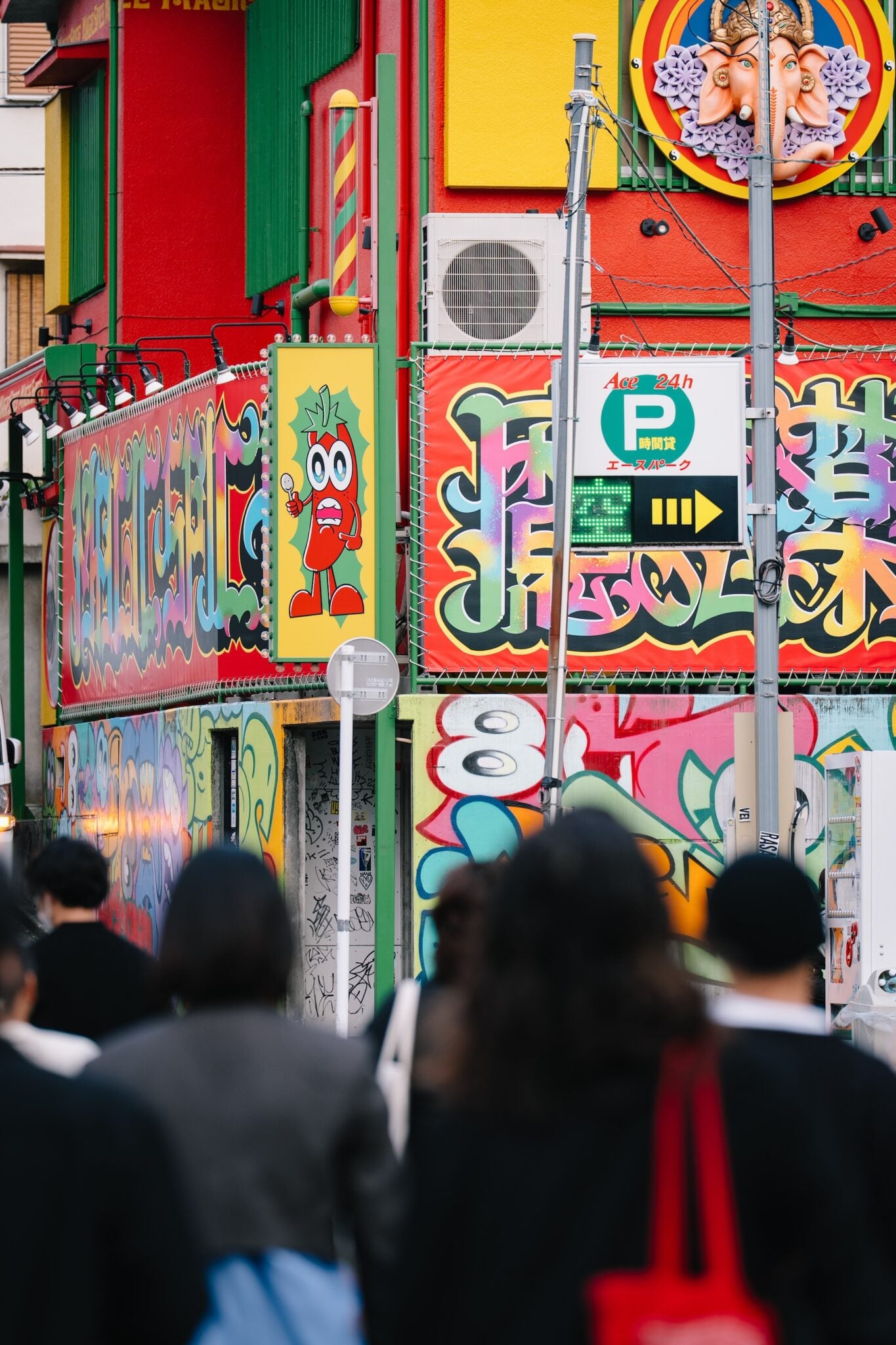 音楽と演劇の街・下北沢「個性派古着店」5選｜DEEPTOKYOmagazine